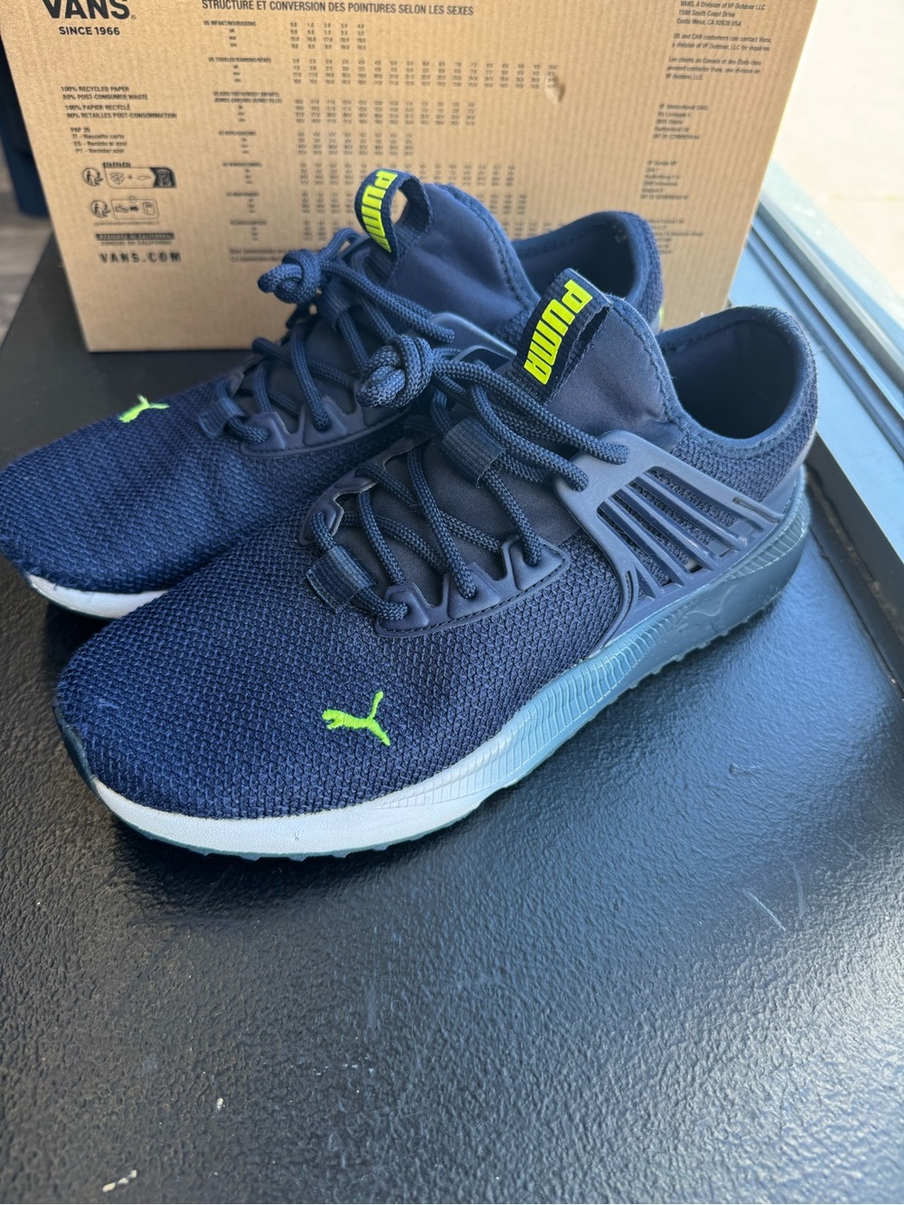 Puma Men's sneakers size 10.5 dark blue